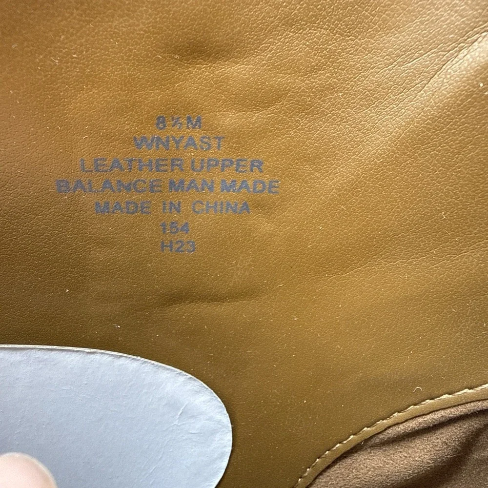 Nine West Wynast Tan Suede Ankle Boot Woman's SZ 8.5M Side Zip Block 4